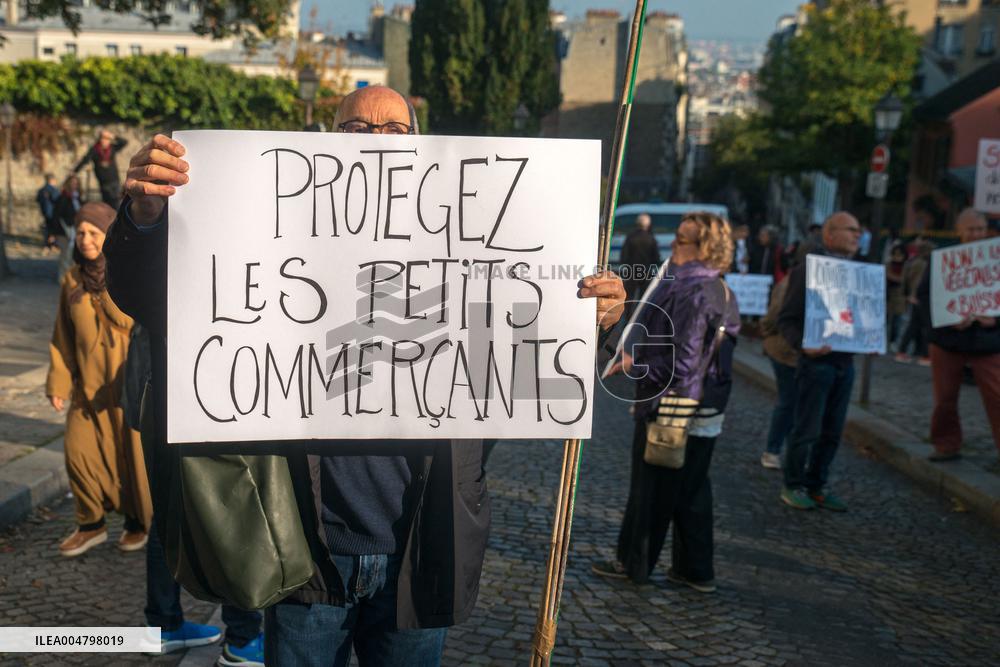 Anne Hidalgo Faced Protesters At Fête des Vendanges - Montmartre