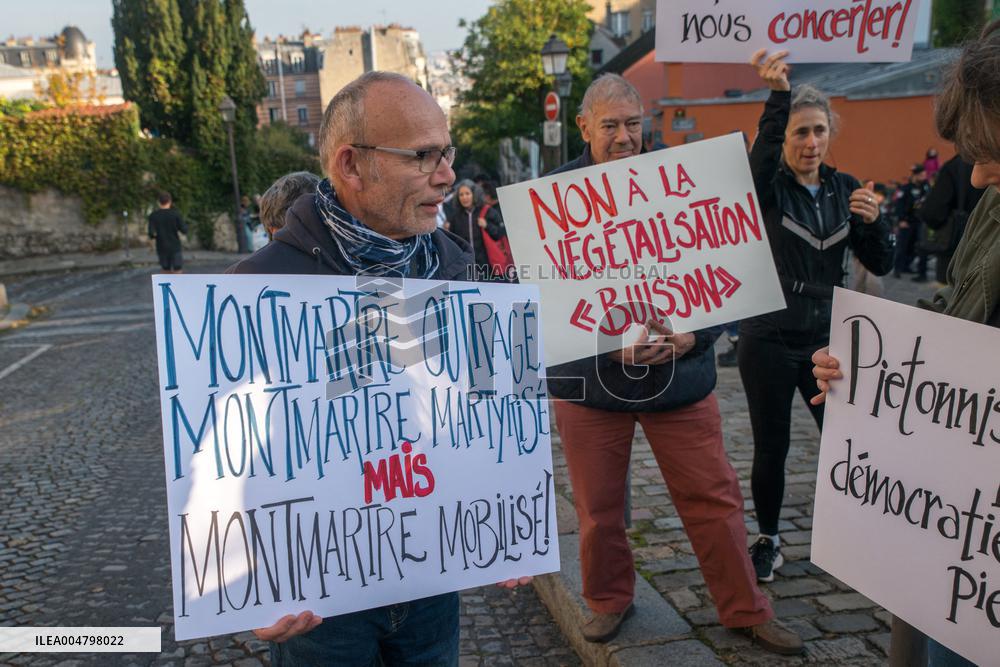 Anne Hidalgo Faced Protesters At Fête des Vendanges - Montmartre