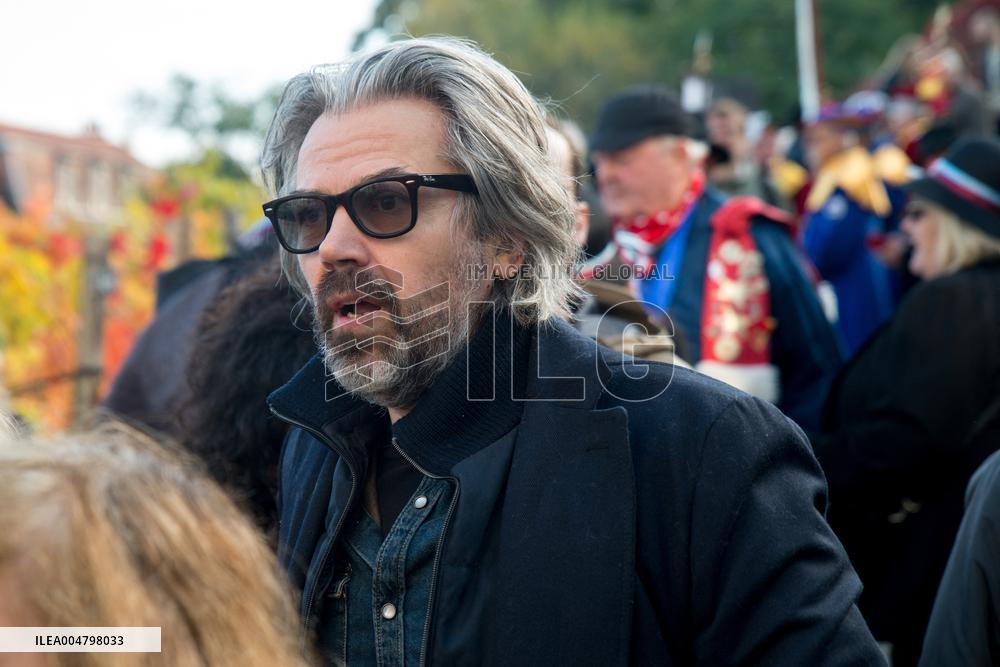 Anne Hidalgo Faced Protesters At Fête des Vendanges - Montmartre