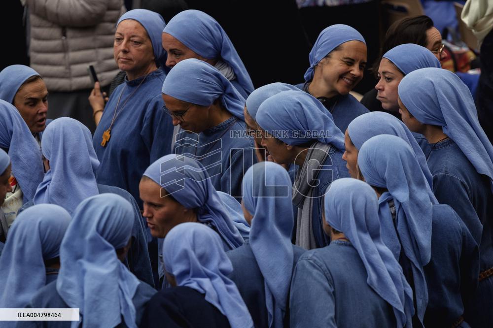 Pope Leo XIV presides over a Mass for the Jubilee of Consecrated Life - Vatican