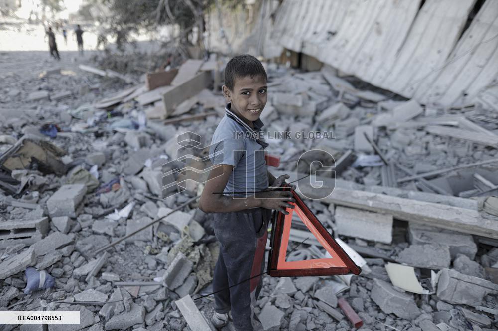 Gaza Strip Truce Holds - Palestine