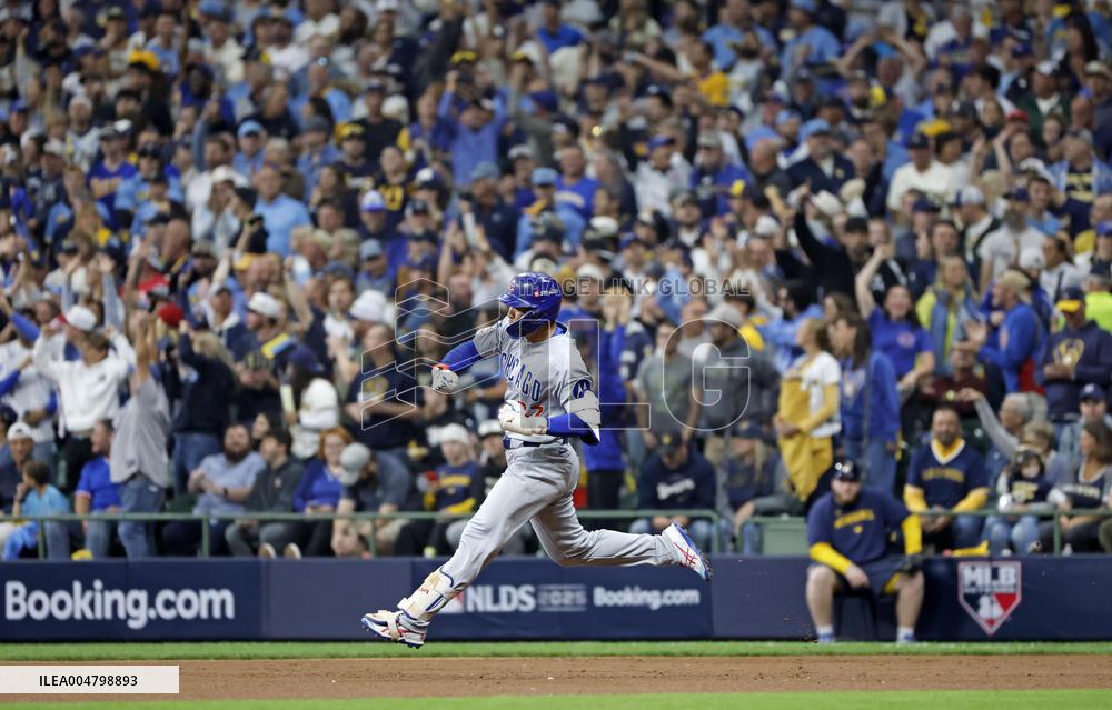 Baseball: Division Series between Cubs and Brewers