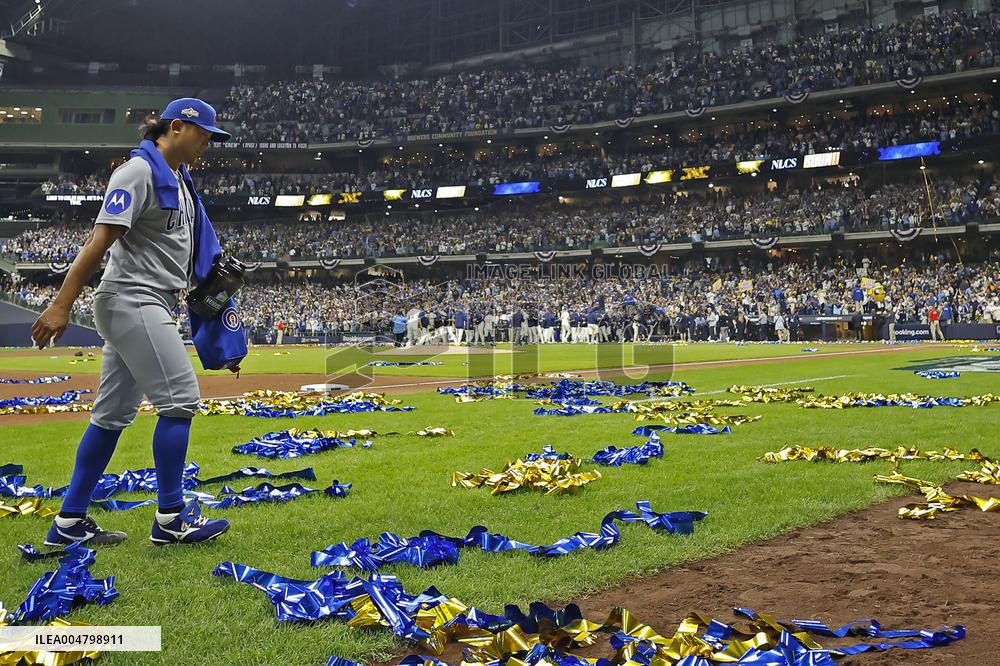 Baseball: Division Series between Cubs and Brewers