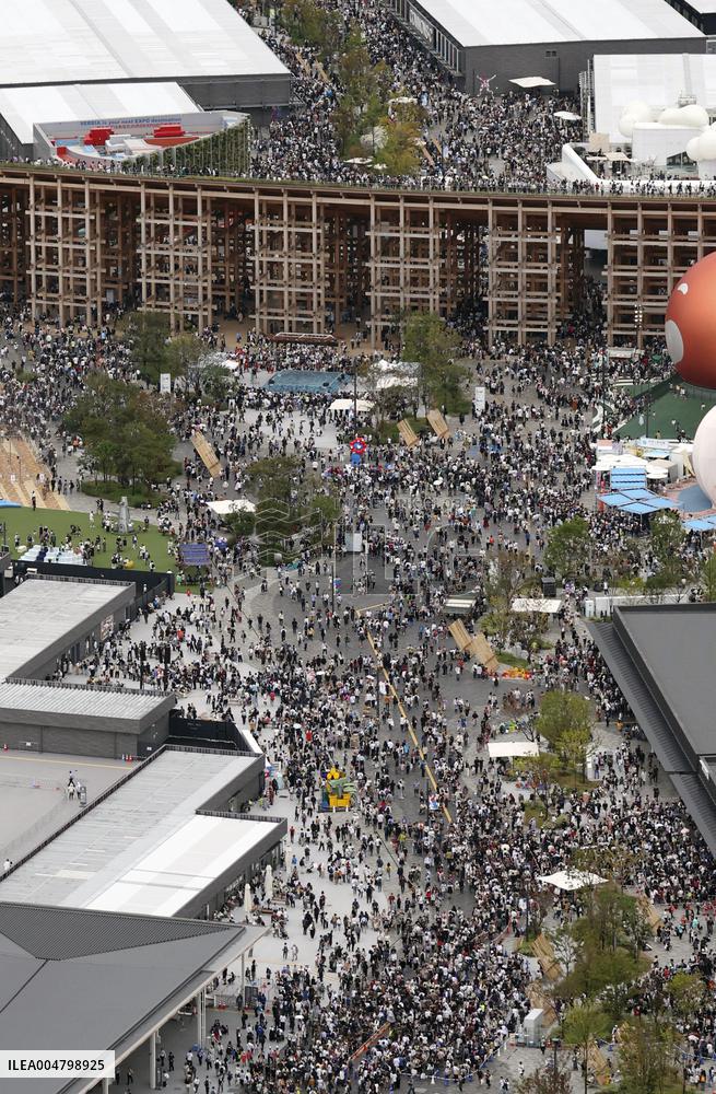 World Exposition ahead of closing