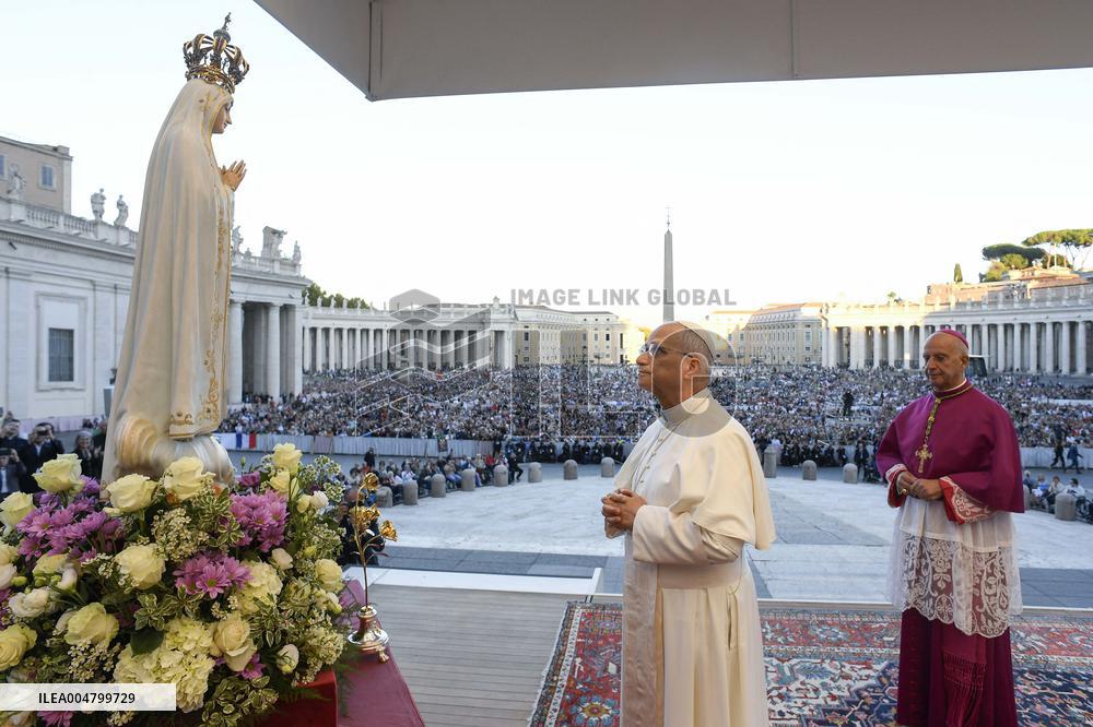Pope Leo XIV Leads A Prayer Vigil For Peace - Vatican