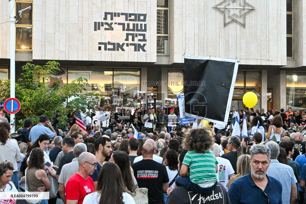 Steve Witkoff at the Hostage Square in Tel Aviv - Israel