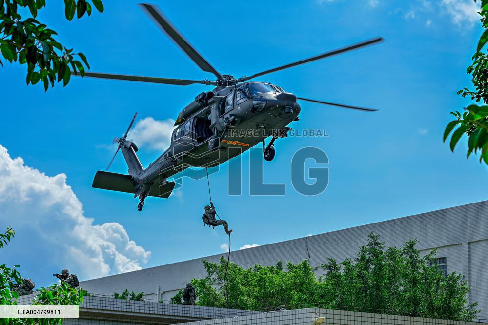 Air-Ground Collaborative training