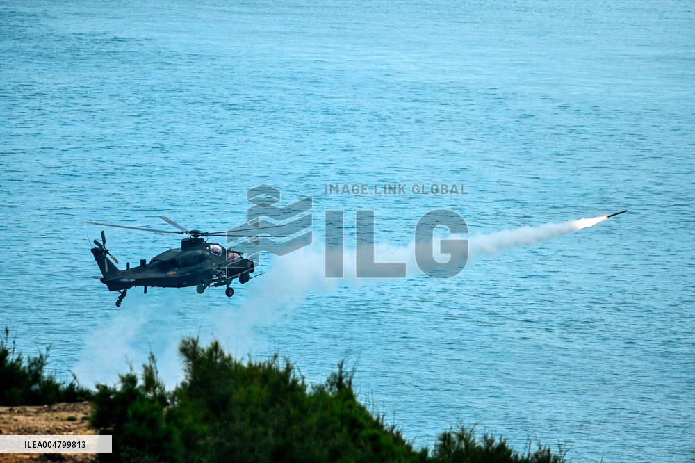 Air-Ground Collaborative training