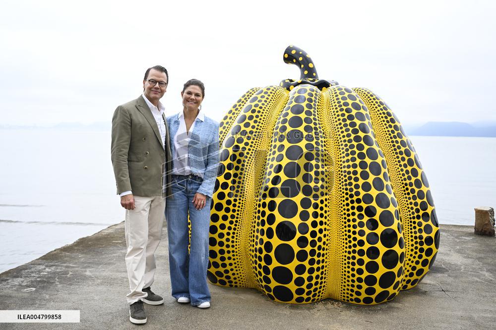 THE CROWN PRINCESS COUPLE ON NAOSHIMA ISLAND