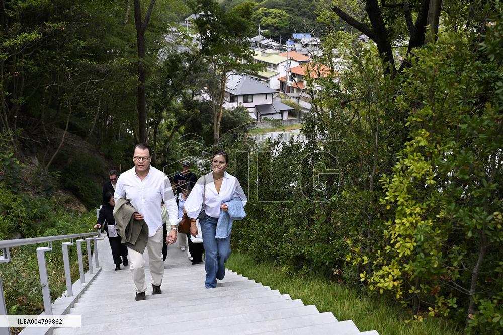 THE CROWN PRINCESS COUPLE ON NAOSHIMA ISLAND
