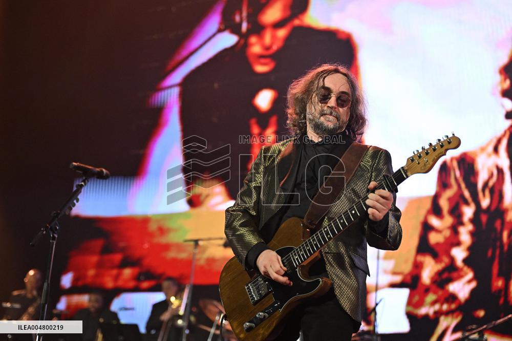 Matmatah Performs At The Accor Arena - Paris
