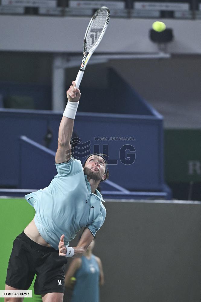 ATP Masters - Semifinal - Arthur Rinderknech defeats Daniil Medvedev - Shanghai