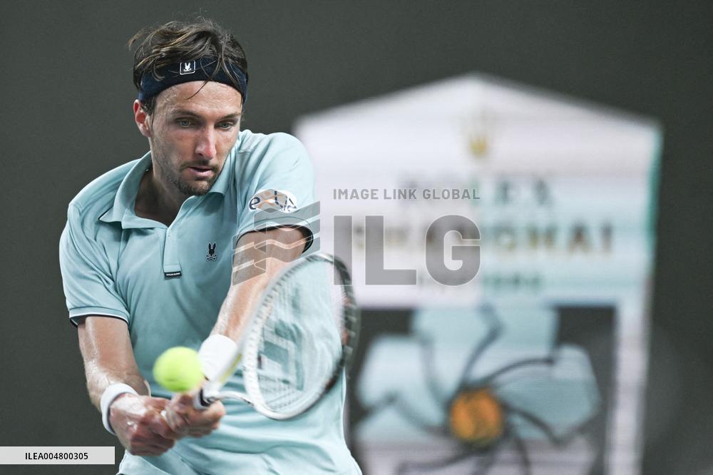 ATP Masters - Semifinal - Arthur Rinderknech defeats Daniil Medvedev - Shanghai