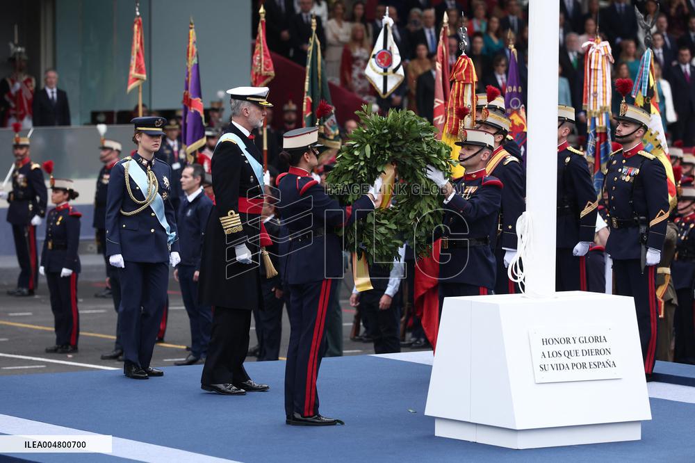 Spanish Royals At The Military Parade on National Day - Madrid