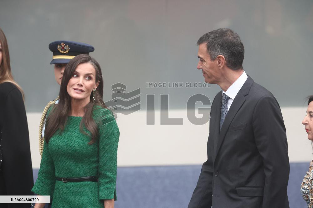 Spanish Royals At The Military Parade on National Day - Madrid