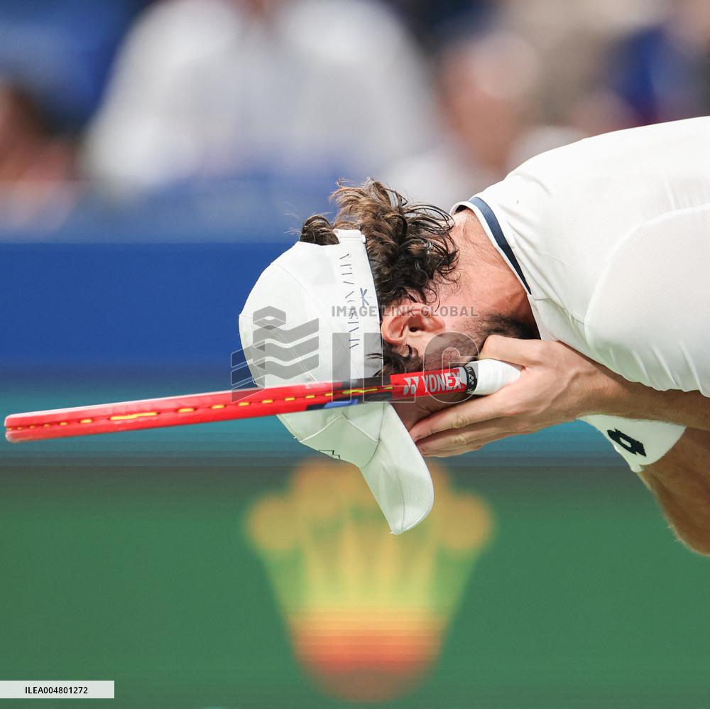 ATP Masters Final - Vacherot Defeats His Cousin Rinderknech And Wins the Trophy - Shangha