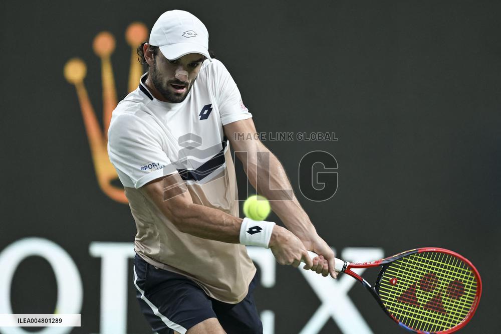 ATP Masters Final - Vacherot Defeats His Cousin Rinderknech And Wins the Trophy - Shangha