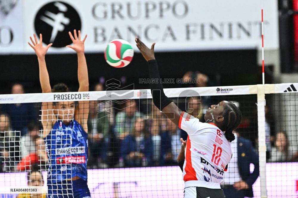 VOLLEY - Serie A1 Femminile - Prosecco Doc A.Carraro Imoco Conegliano vs Cuneo Granda Volley