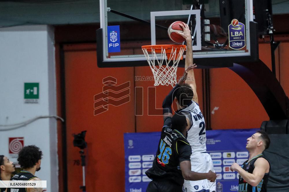 BASKET - Serie A - Vanoli Basket Cremona vs Banco di Sardegna Sassari