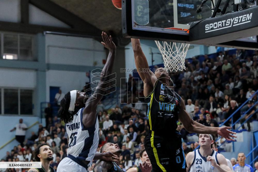 BASKET - Serie A - Vanoli Basket Cremona vs Banco di Sardegna Sassari
