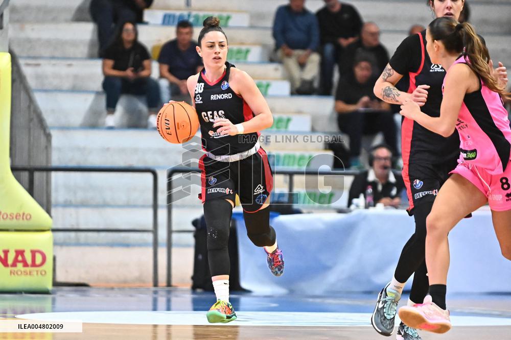 BASKET - Serie A1 Femminile - People Strategy Panthers Roseto vs Geas Sesto San Giovanni