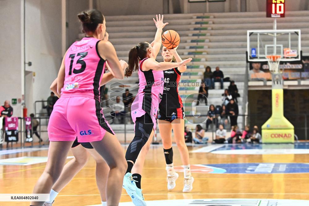 BASKET - Serie A1 Femminile - People Strategy Panthers Roseto vs Geas Sesto San Giovanni