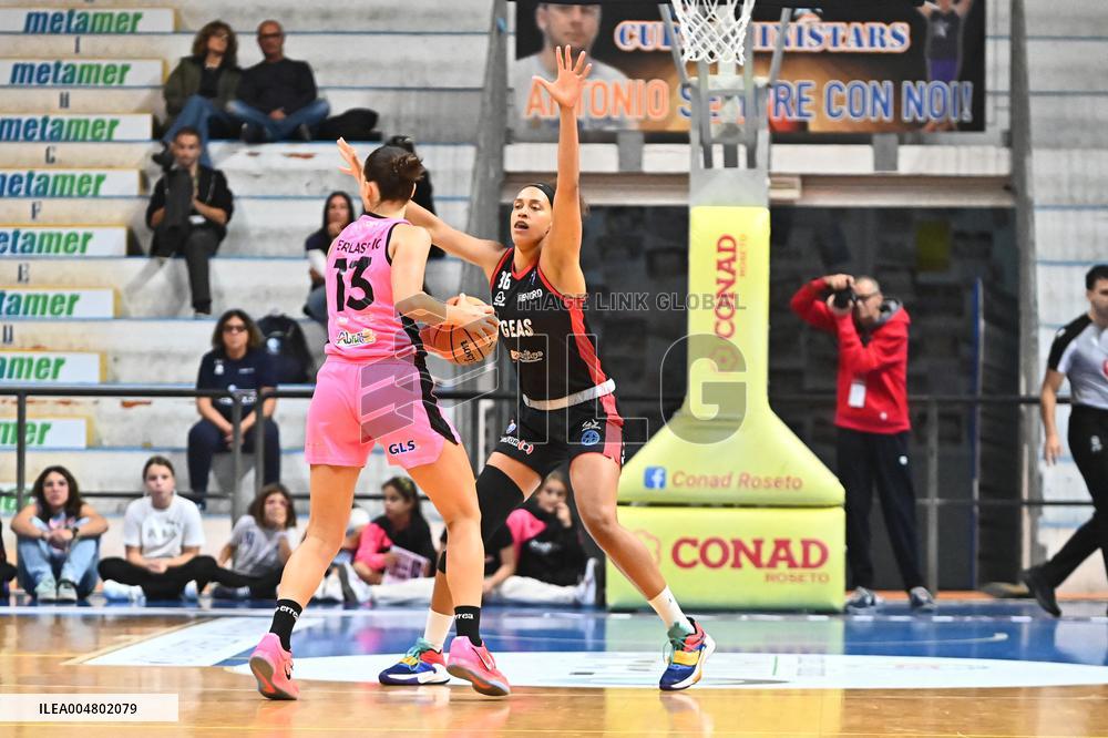 BASKET - Serie A1 Femminile - People Strategy Panthers Roseto vs Geas Sesto San Giovanni