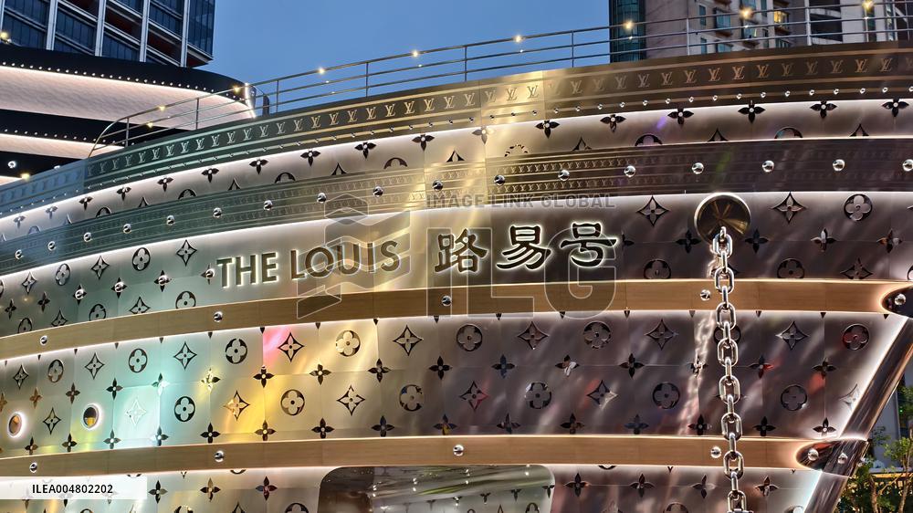 LV Wheel-shaped Building in Shanghai