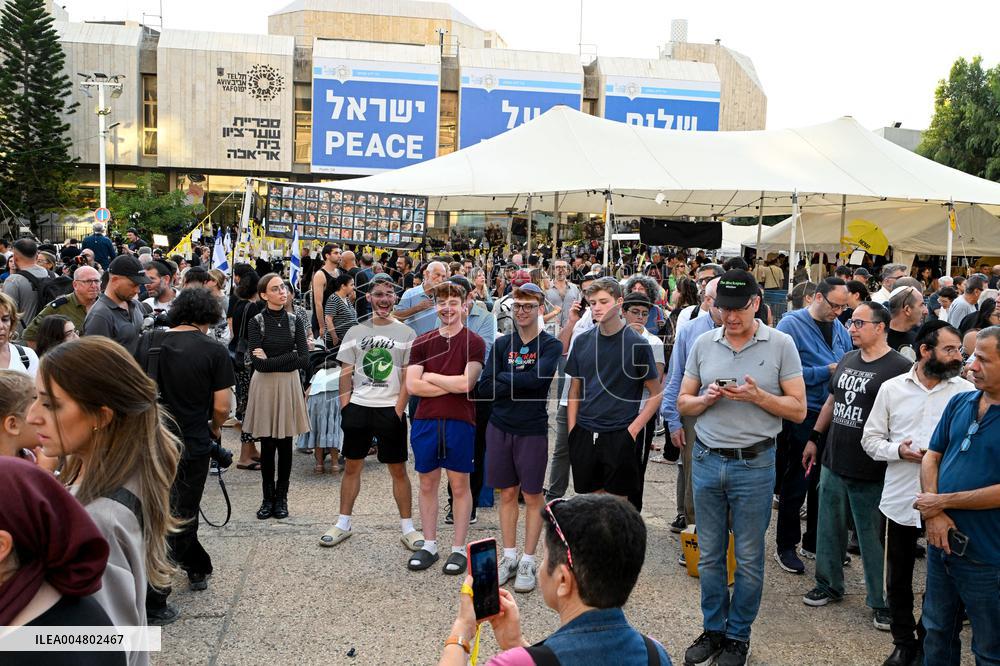 Hostage Square - Tel Aviv