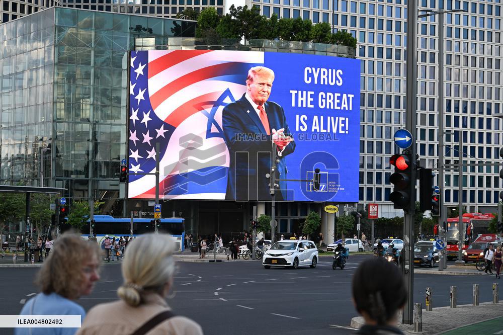 Posters And Signs Thanking Donald Trump - Tel Aviv