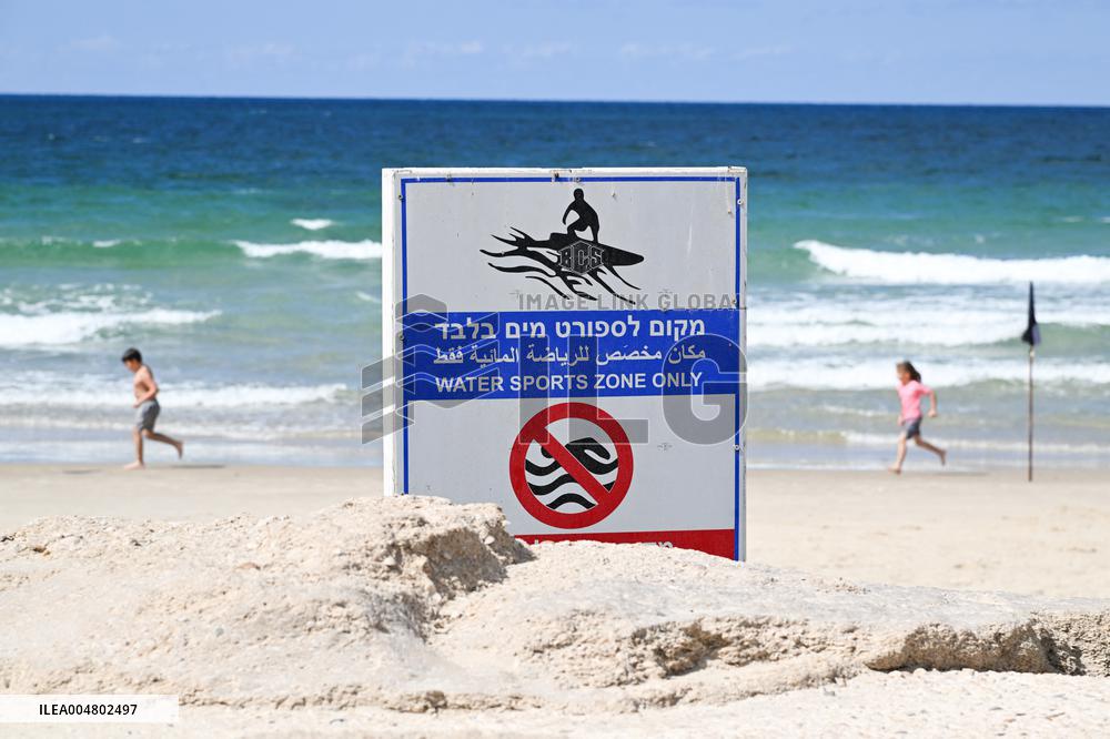 Charles Clore Beach in Tel Avi