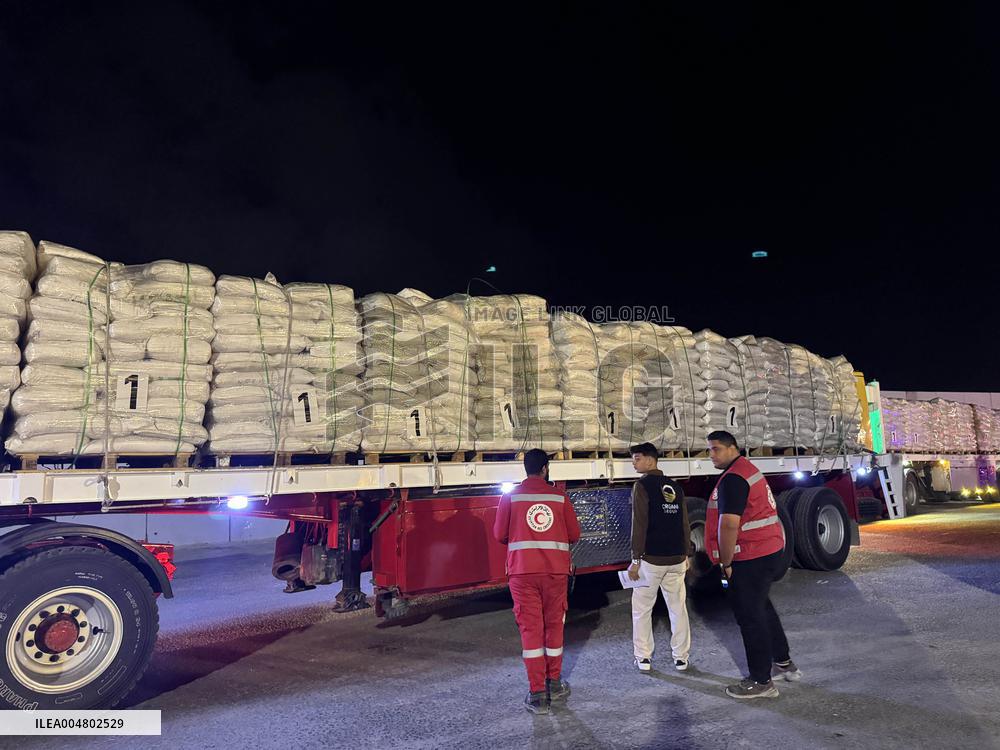 Humanitarian Aid Trucks Enter Gaza - Sharm El-Sheikh