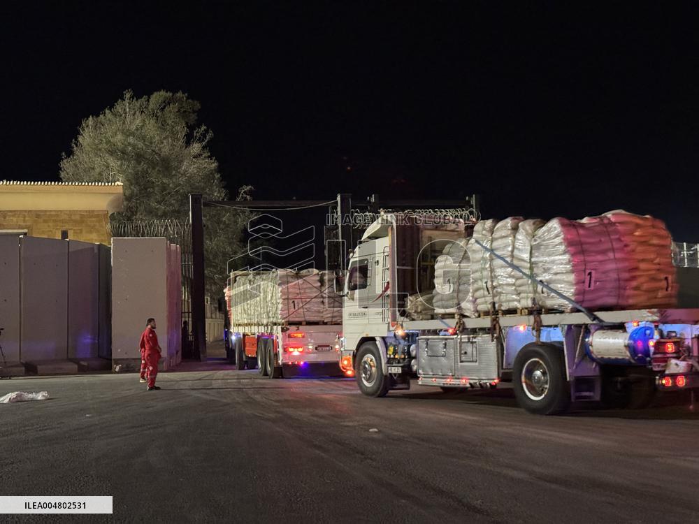 Humanitarian Aid Trucks Enter Gaza - Sharm El-Sheikh