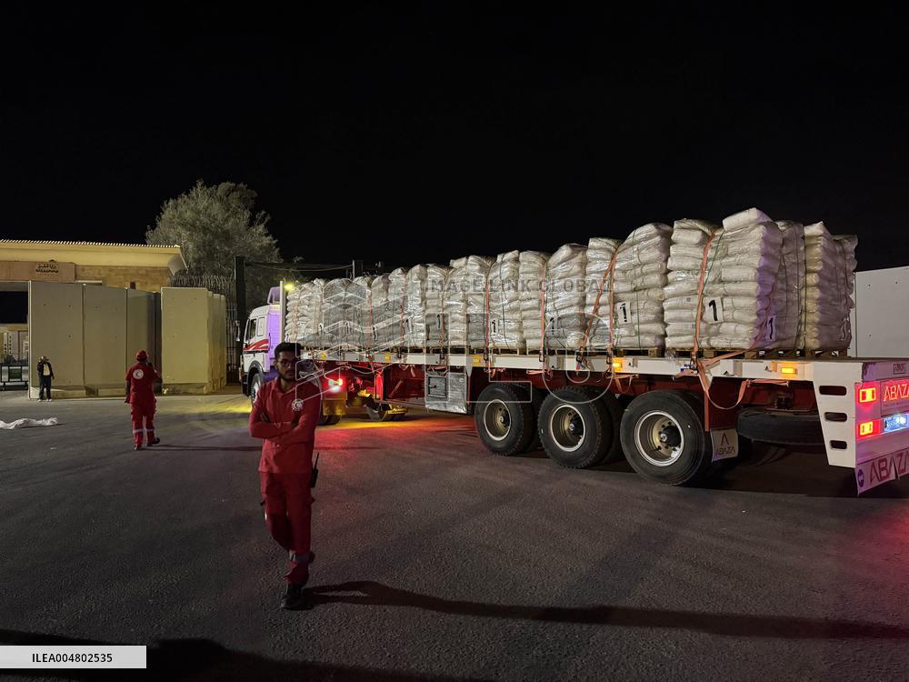 Humanitarian Aid Trucks Enter Gaza - Sharm El-Sheikh