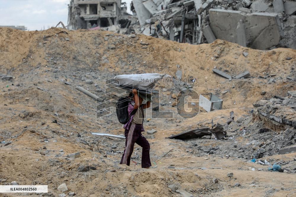 Ceasefire Aftermath in Khan Younis - Gaza