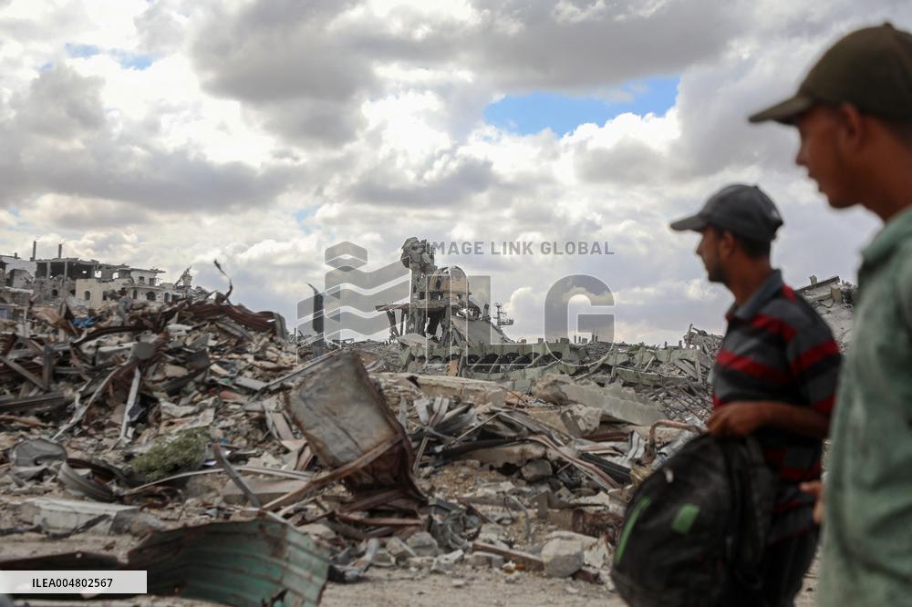 Ceasefire Aftermath in Khan Younis - Gaza