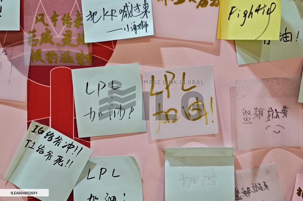 League of Legends Global Finals Themed Pop-up Store