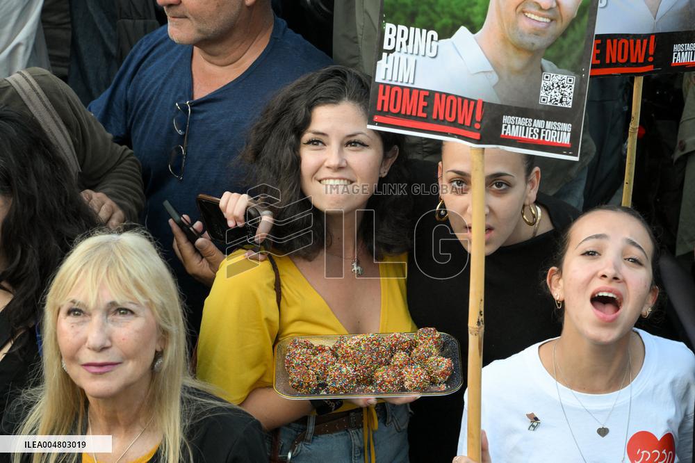Hostage Release Celebration - Tel Aviv