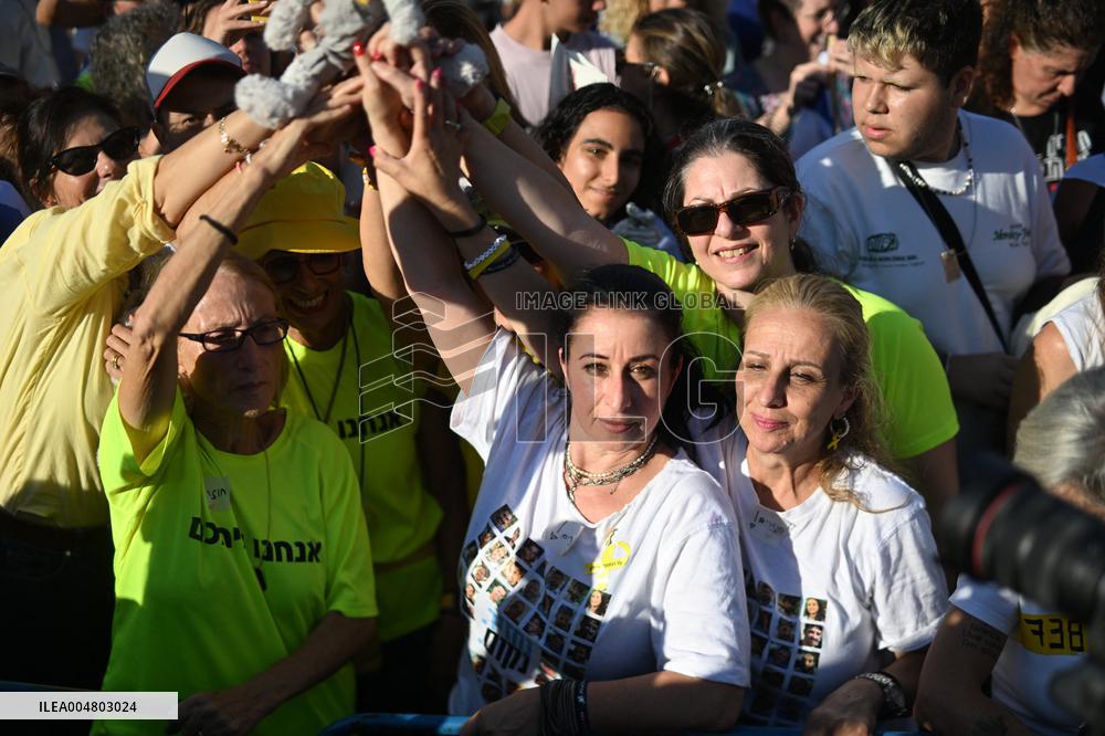 Hostage Release Celebration - Tel Aviv