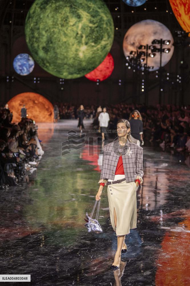 PFW - Kendra Spears Models For Chanel