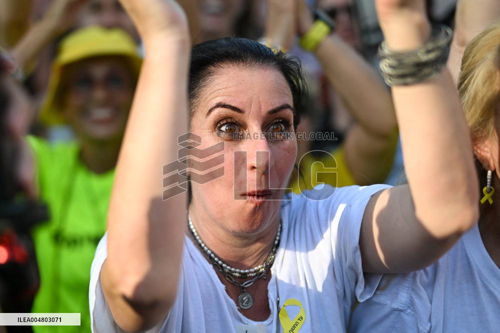 Hostage Release Celebration - Tel Aviv