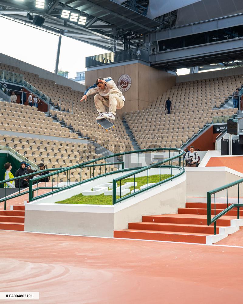 Vincent Milou Wins the Street League Skateboarding Competition - Paris