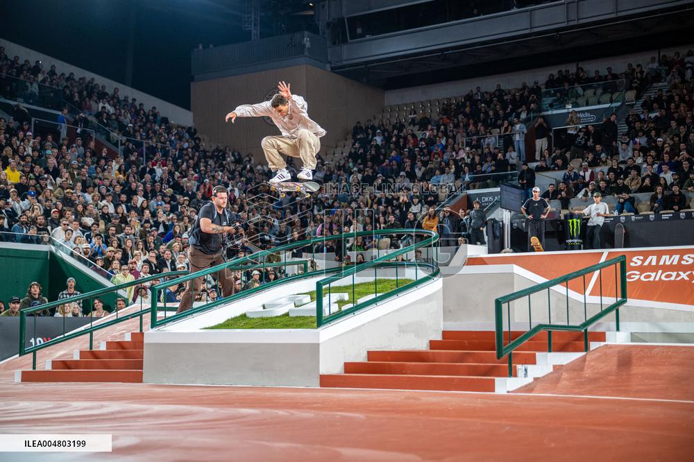 Vincent Milou Wins the Street League Skateboarding Competition - Paris