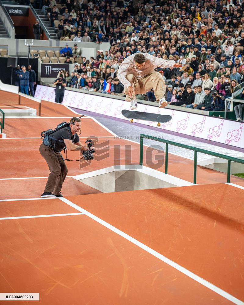 Vincent Milou Wins the Street League Skateboarding Competition - Paris