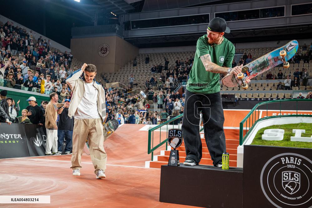 Vincent Milou Wins the Street League Skateboarding Competition - Paris
