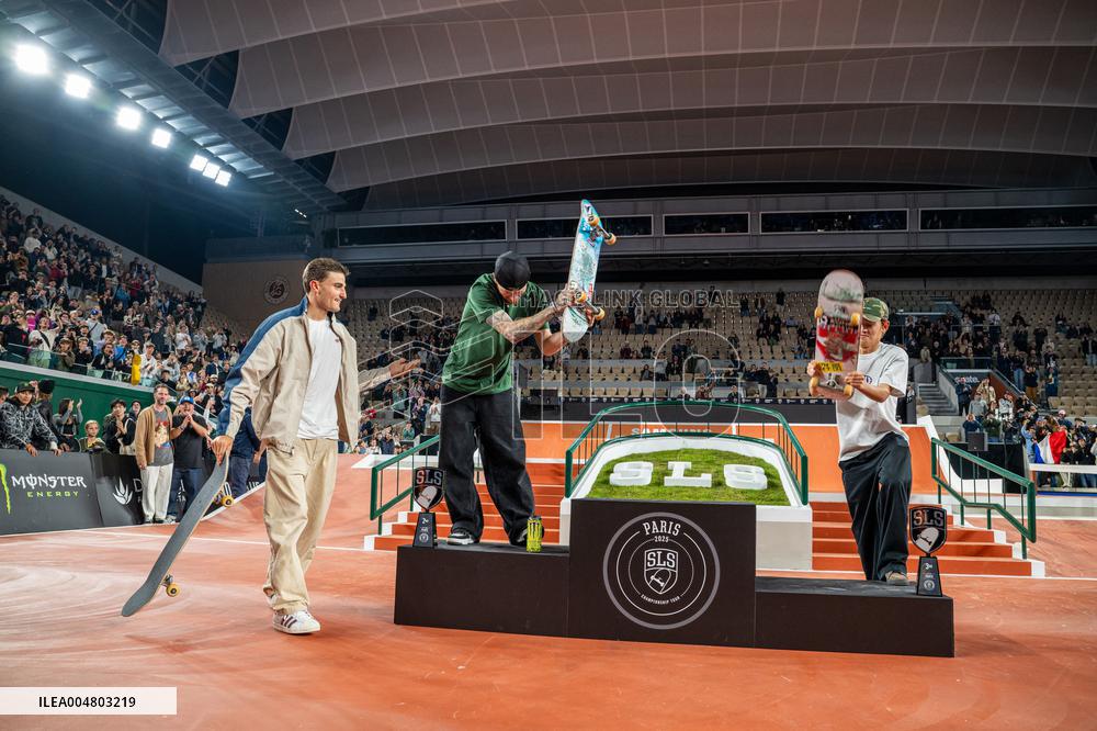 Vincent Milou Wins the Street League Skateboarding Competition - Paris