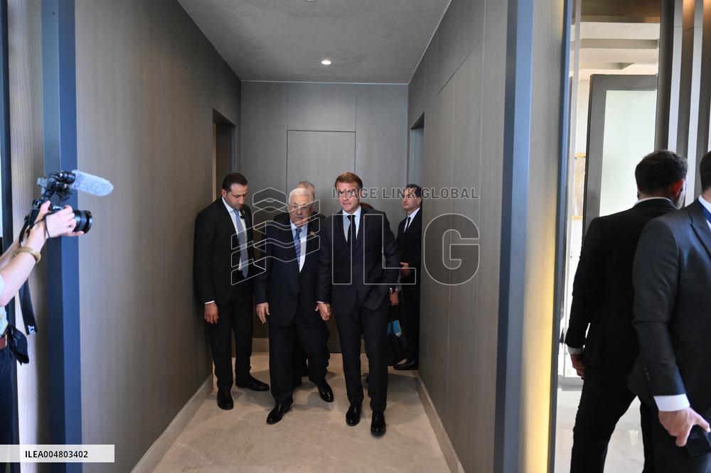 French President Meets Palestinian Authority President - Sharm El Sheikh