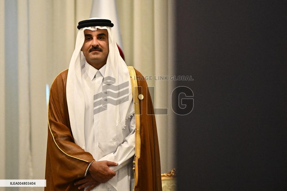 Emir of Qatar At Peace Summit - Sharm El Sheikh