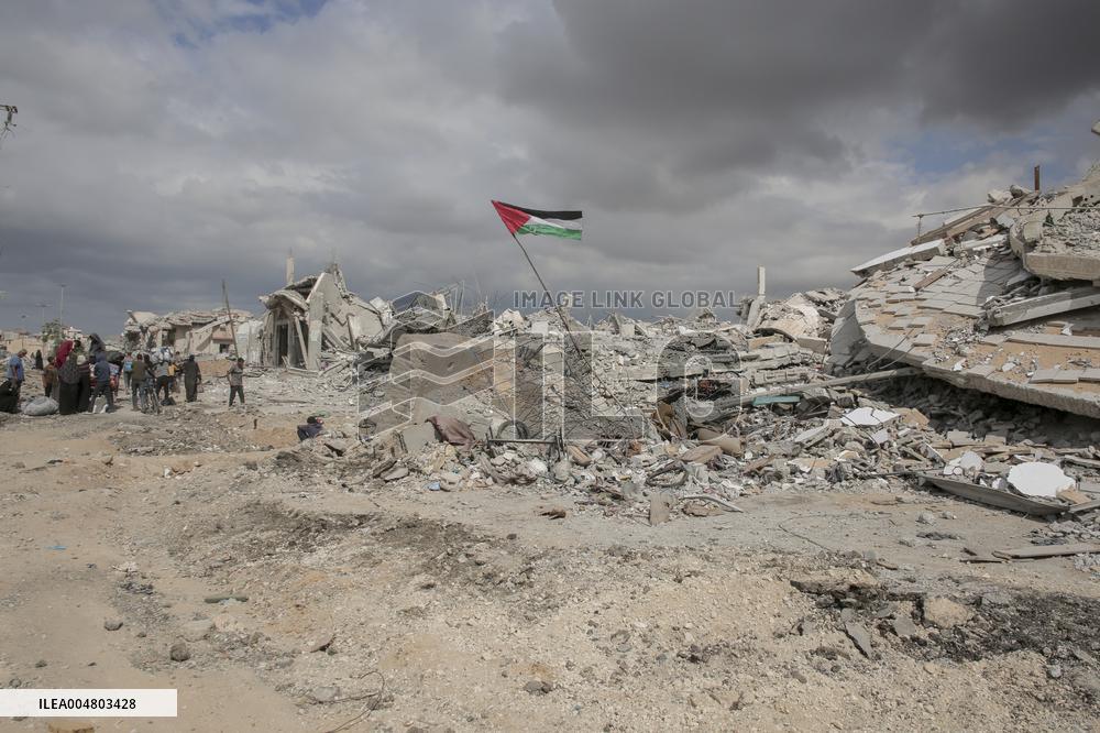 Return to The Ruins of Khan Yunis - Palestine