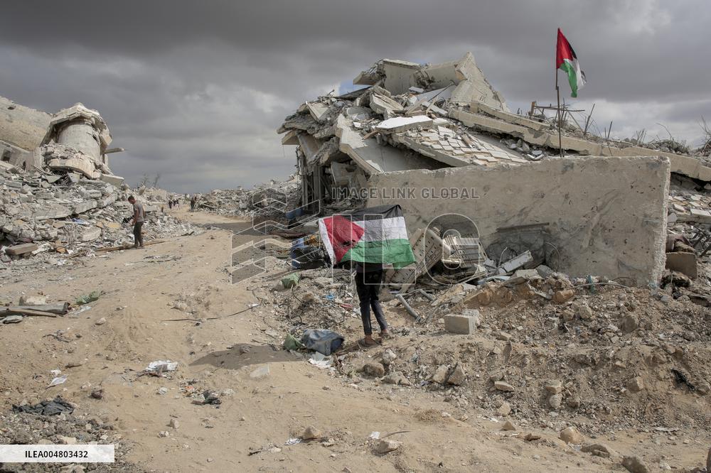 Return to The Ruins of Khan Yunis - Palestine